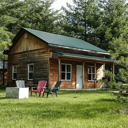 Camping Domaine Yamaska Bromont Extérieur photo